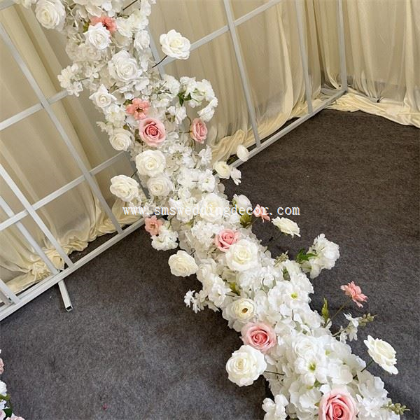 reception table flowers